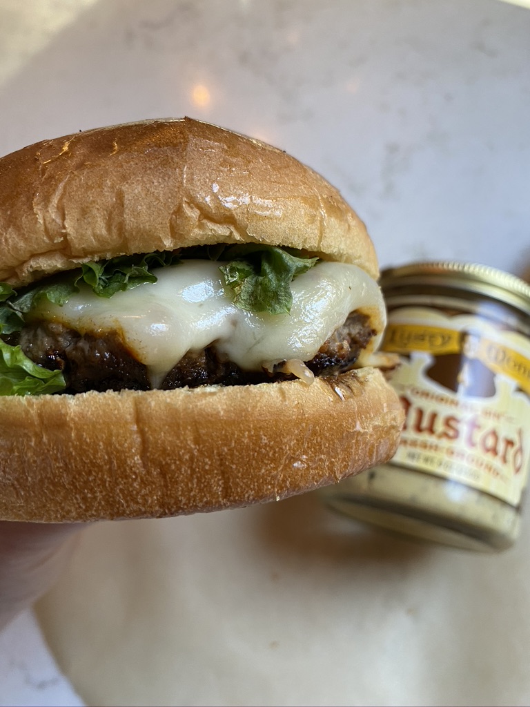 “Lusty” Mustard Pepper Burgers +&nbsp;Giveaway